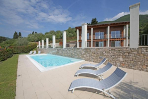 Villa Albachiara, Private Luxury villa with private pool and lake view
